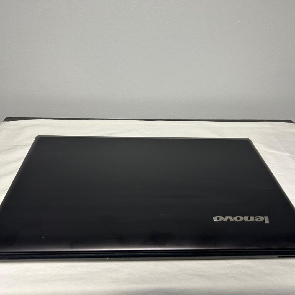 Lenovo G580 Laptop - Intel Core i3 | 500GB HDD | 4GB RAM | Windows 11 Pro - Picture 7 of 9